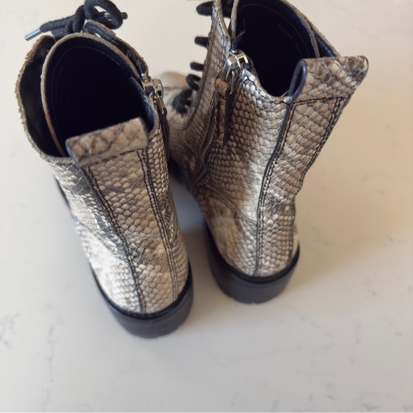 Dolce Vita Snake print lace up boots with size zipper Size: 6.5 - Picture 4 of 6